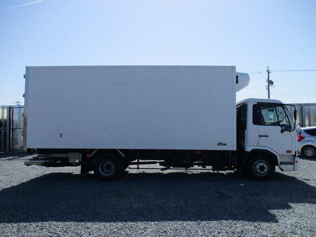 ニッサンディーゼル 中型ワイド コンドル 冷凍車 BDG-MK36C