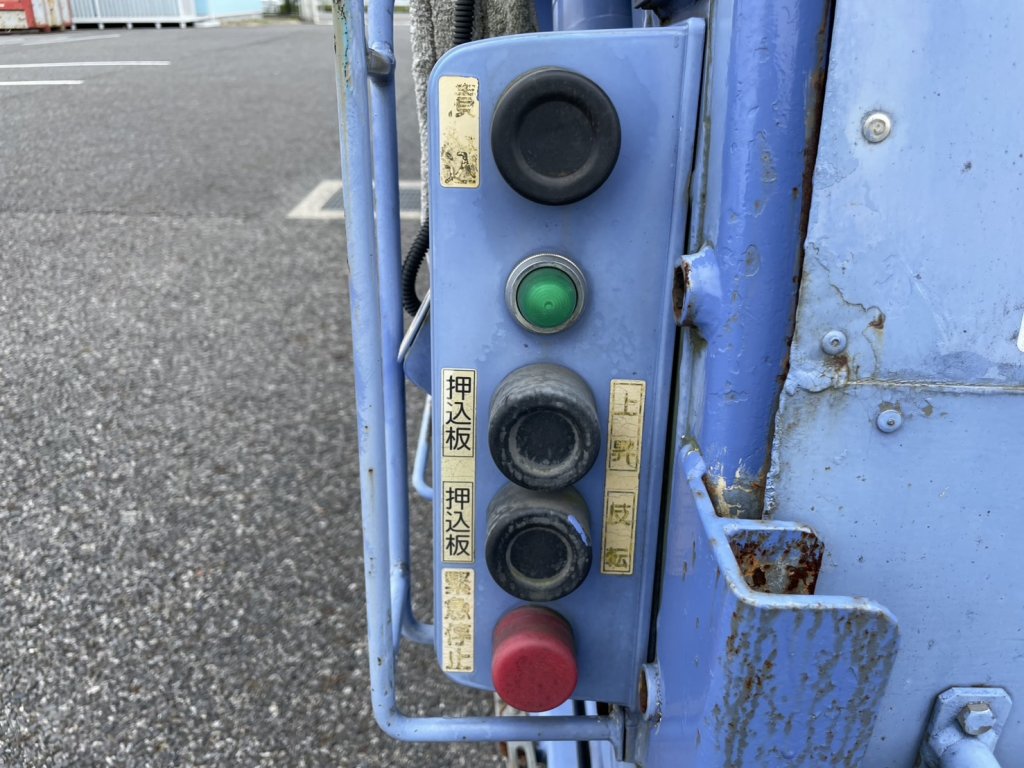 いすゞ 小型標準 エルフ パッカー車 SKG-NMR85AN