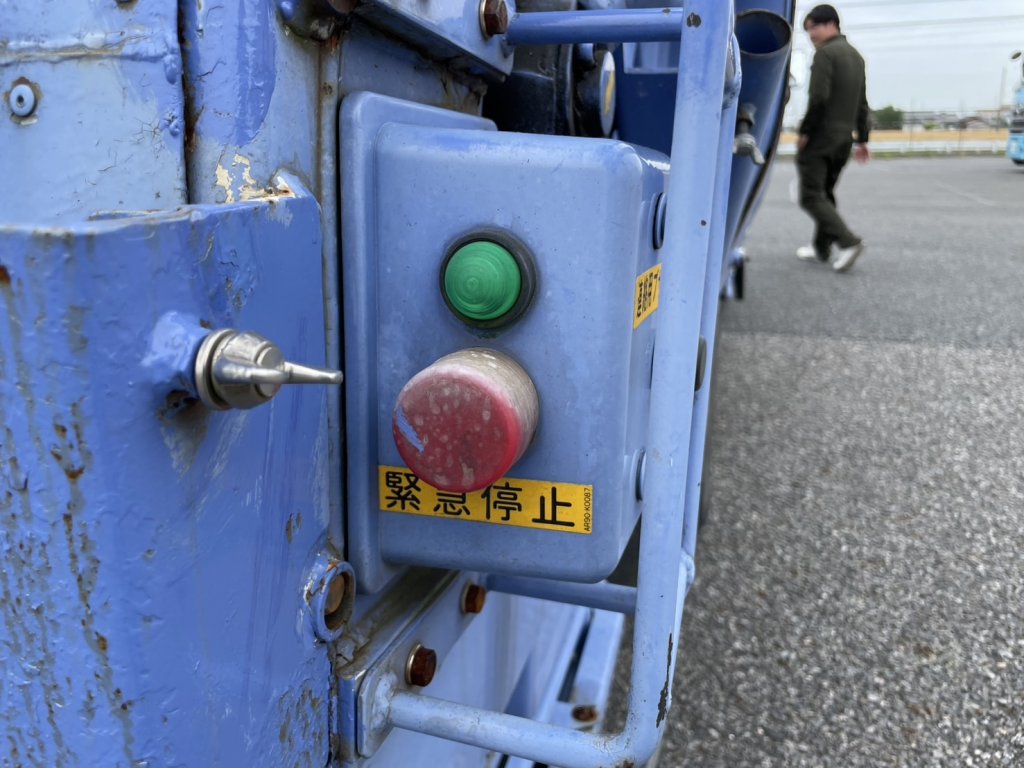 いすゞ 小型標準 エルフ パッカー車 SKG-NMR85AN