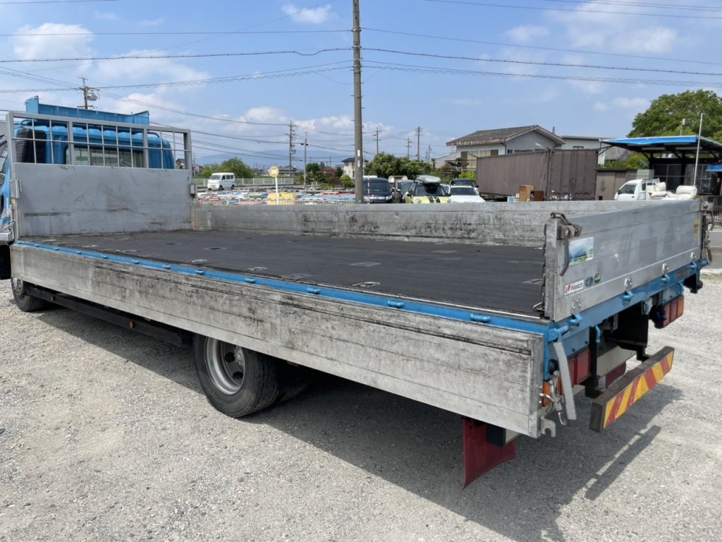 三菱 中型増トンワイド ファイター 平ボディ LKG-FK72FZ