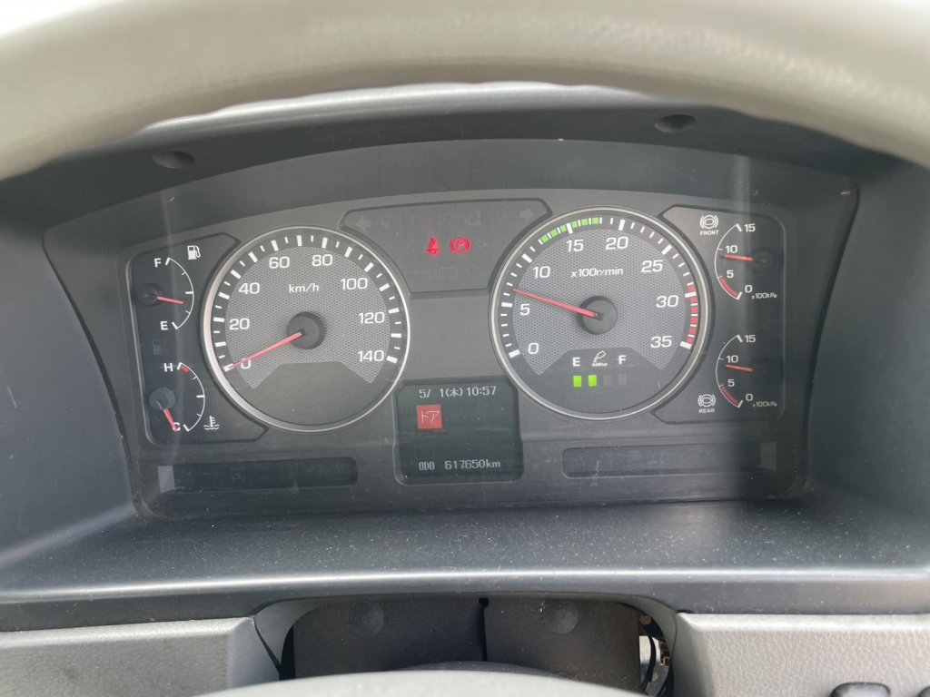 三菱 中型増トンワイド ファイター 平ボディ LKG-FK72FZ
