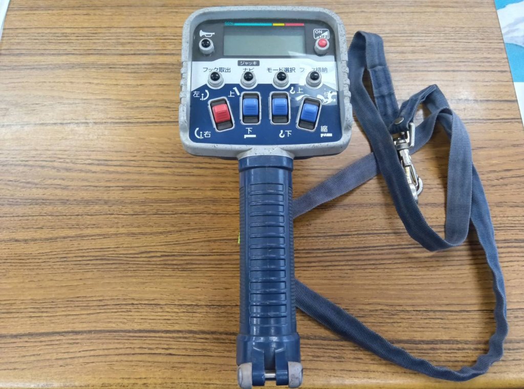 ニッサンディーゼル 中型ワイド コンドル クレーン４段 BDG-MK36C