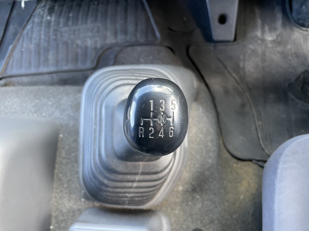 いすゞ 中型ワイド フォワード 冷凍車 TKG-FRR90T2