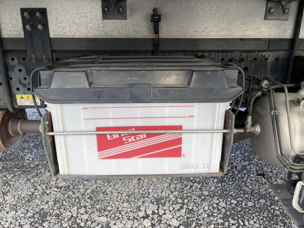 いすゞ 中型ワイド フォワード 冷凍車 TKG-FRR90T2