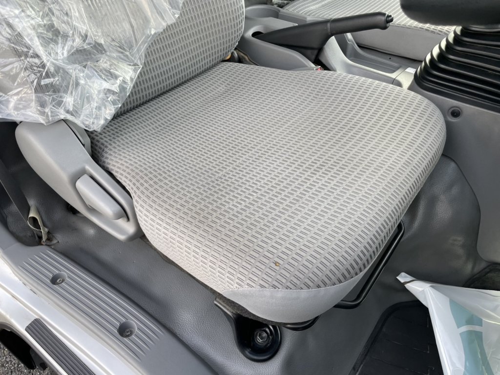 日野 小型ワイド デュトロ 平ボディ TKG-XZU720M
