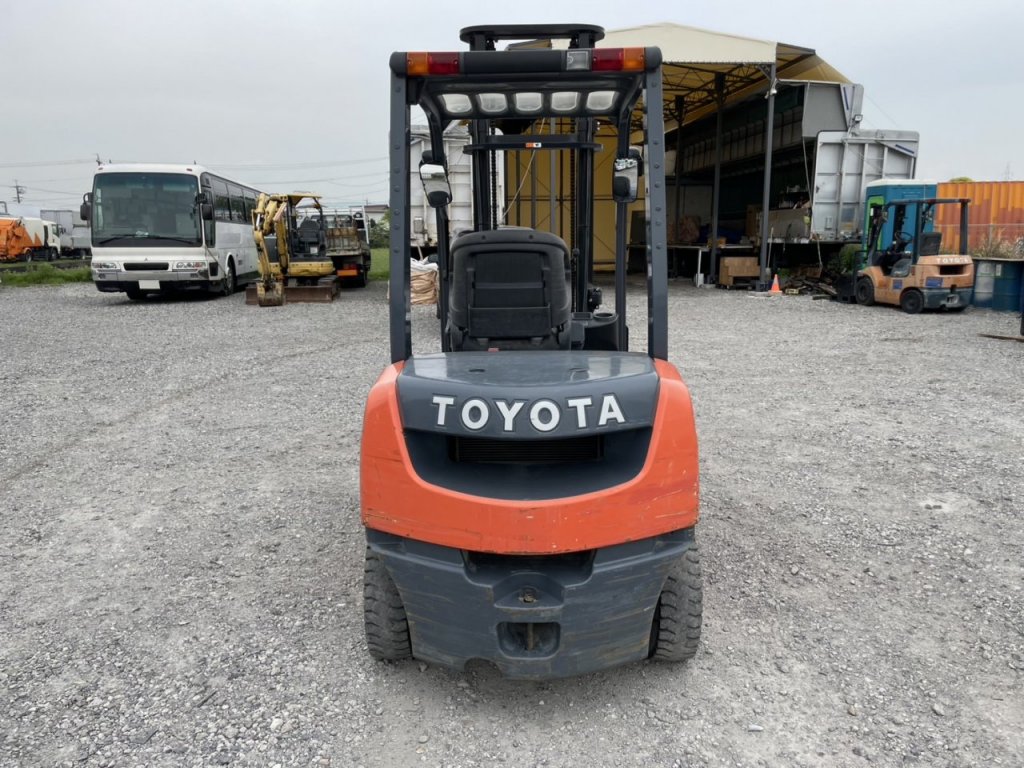 トヨタ   リフト 52-8FD25
