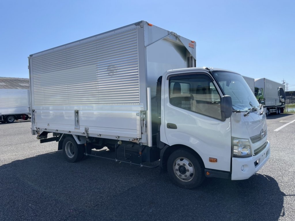 日野 小型ワイド デュトロ アルミウィング TKG-XZU710M