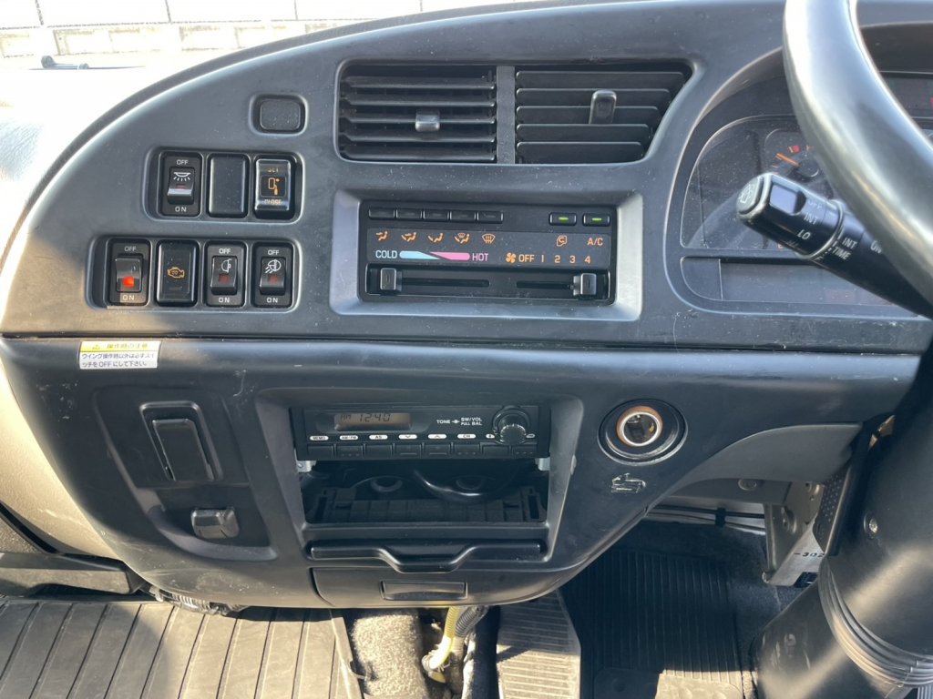 いすゞ 中型ワイド フォワード アルミウィング PA-FRR34P4