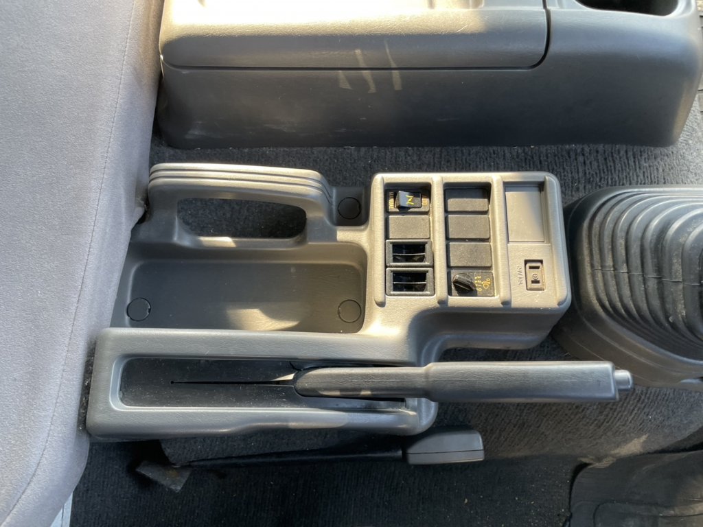 いすゞ 中型ワイド フォワード アルミウィング PA-FRR34P4