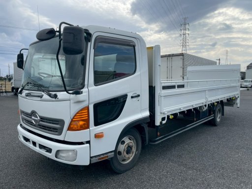 日野 中型ワイド レンジャー 平ボディ