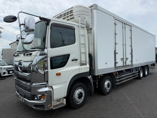 日野 10t超 プロフィア 冷凍車