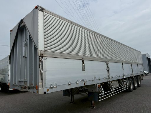 東急   ウイングトレーラー
