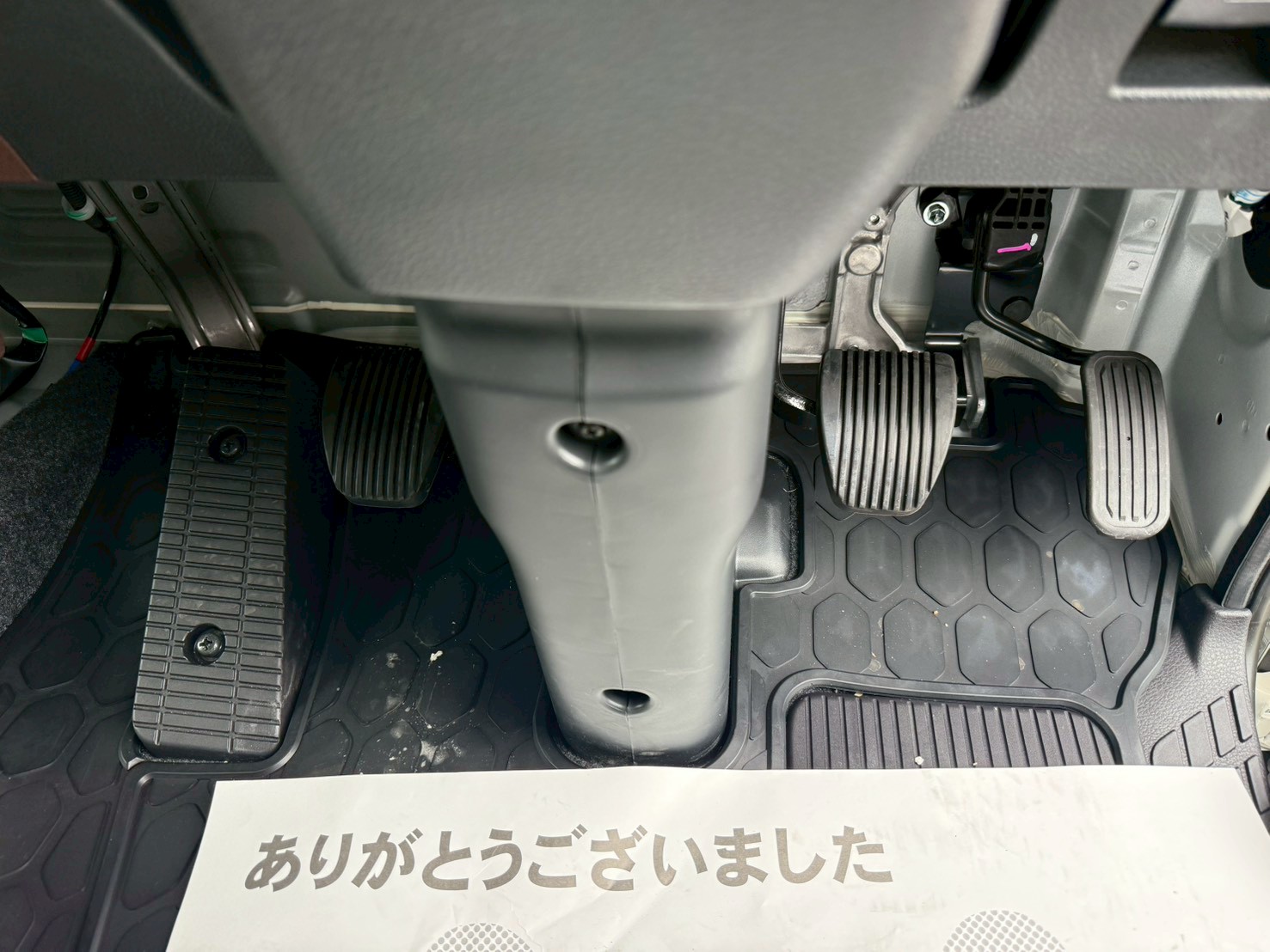 日野 中型ワイド  アルミウィング 2PG-FD2ABA