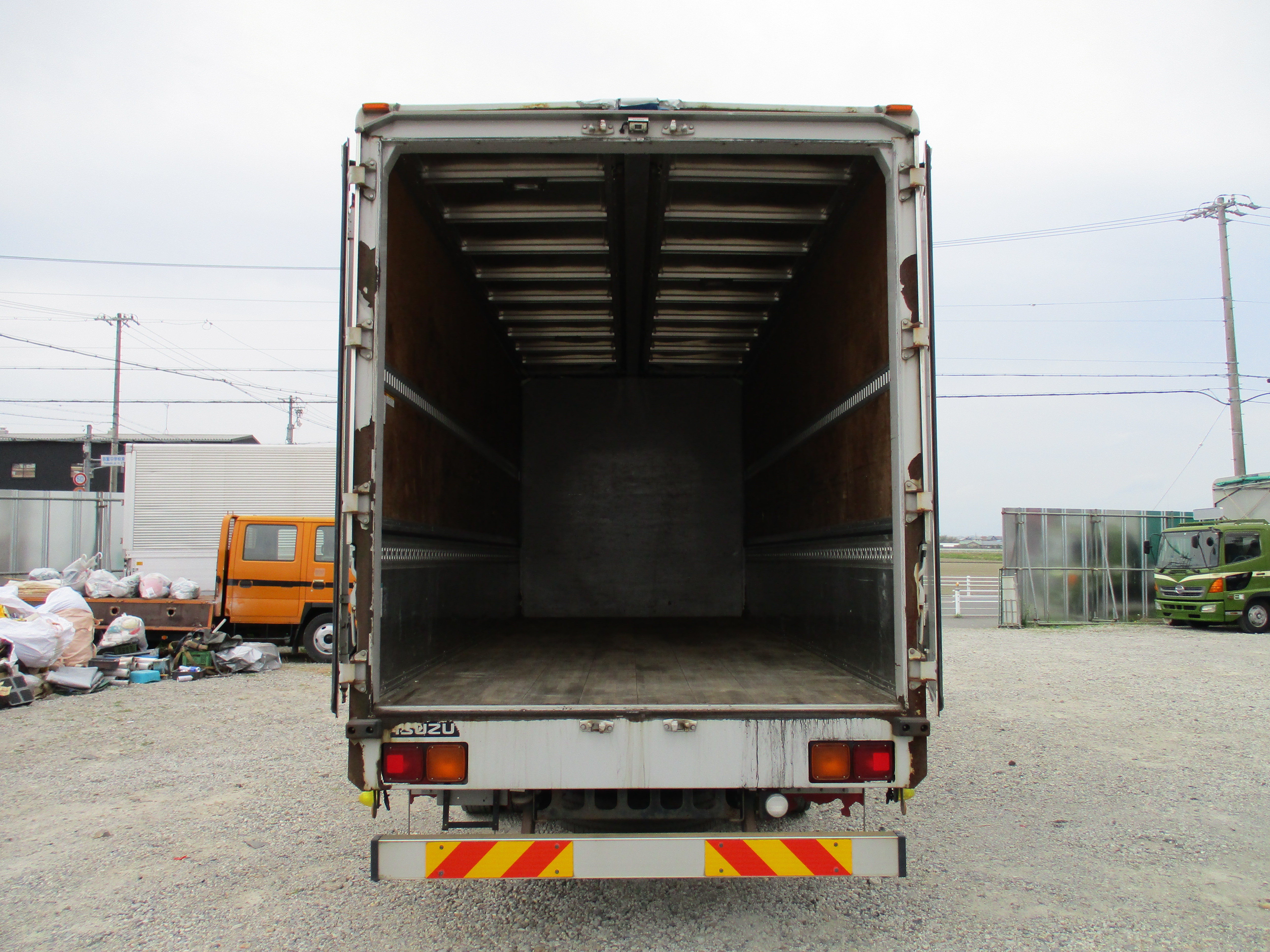  中型標準 フォワード アルミウィング TKG-FRR90T2