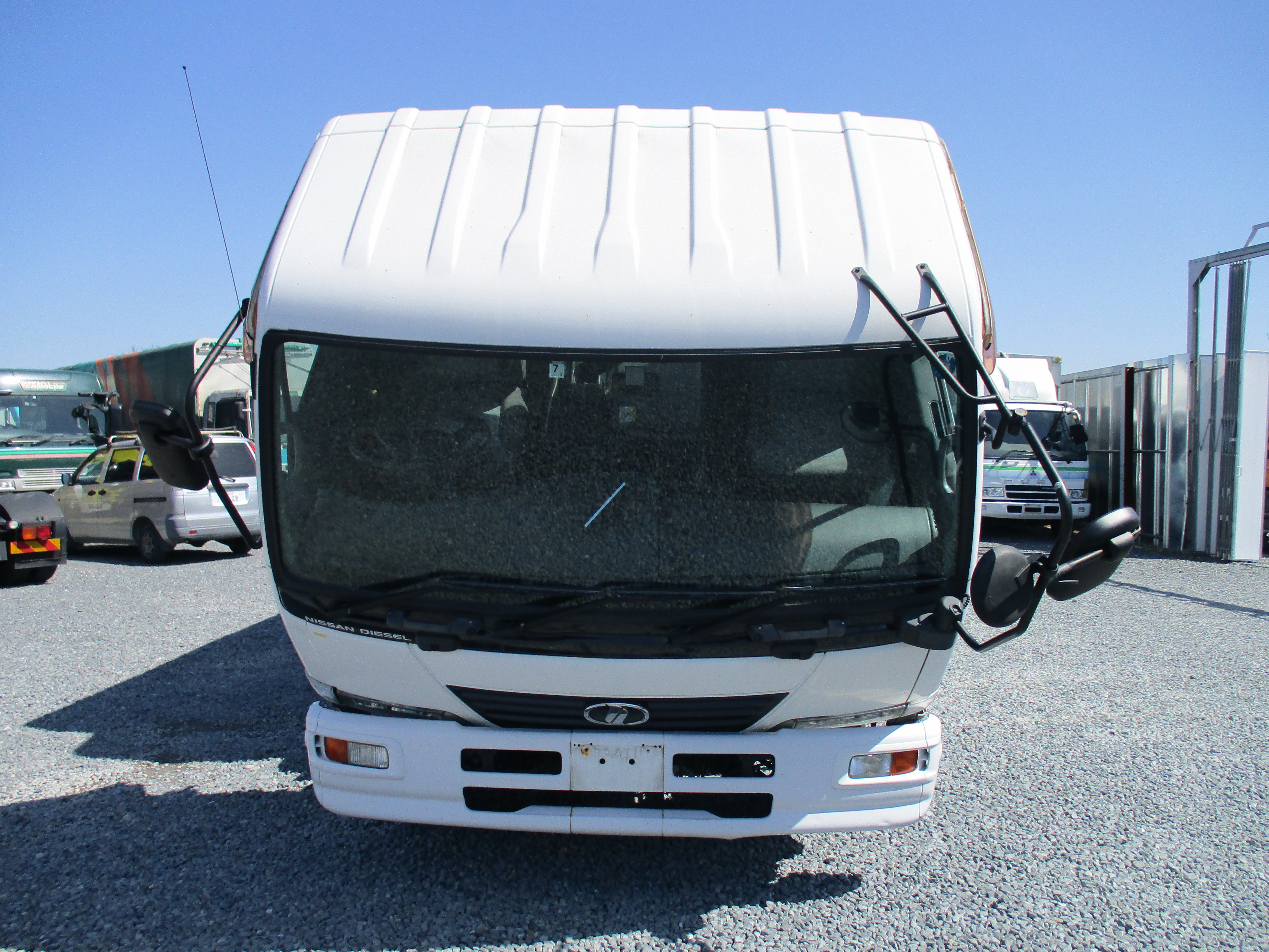 ニッサンディーゼル 中型ワイド コンドル 冷凍車 BDG-MK36C