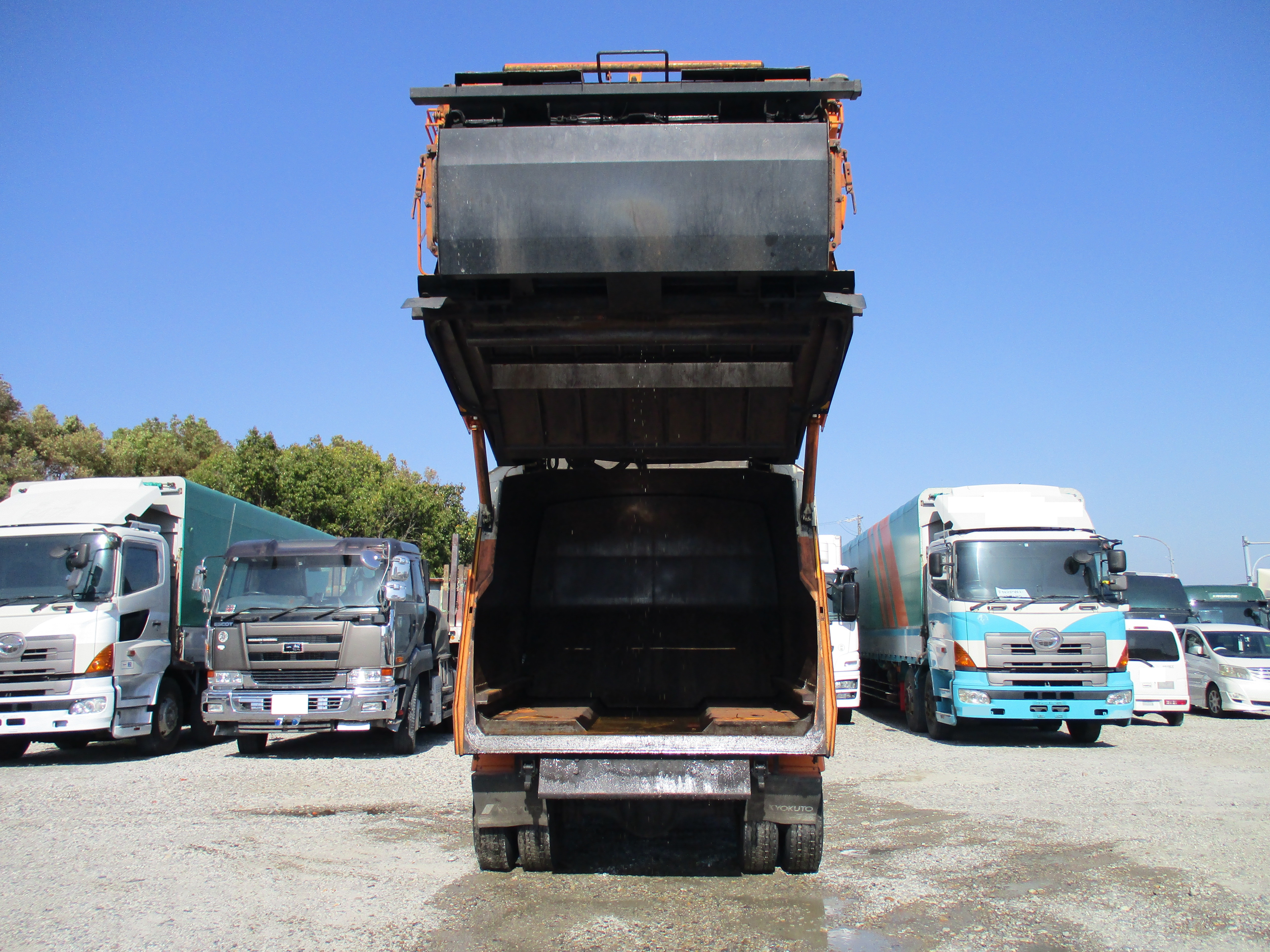  中型増トン標準 フォワード パッカー車 SKG-FSR90S2