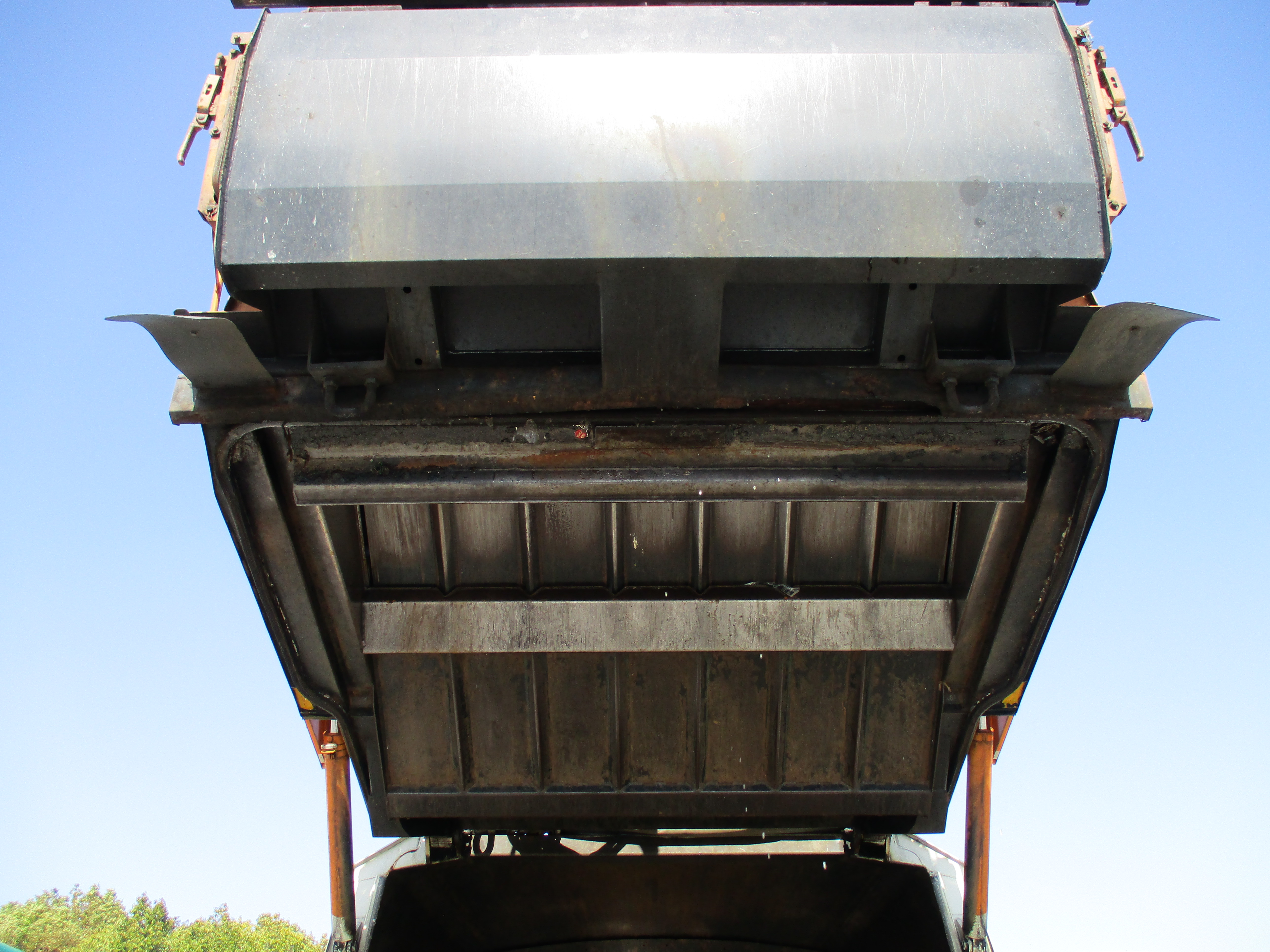  中型増トン標準 フォワード パッカー車 SKG-FSR90S2