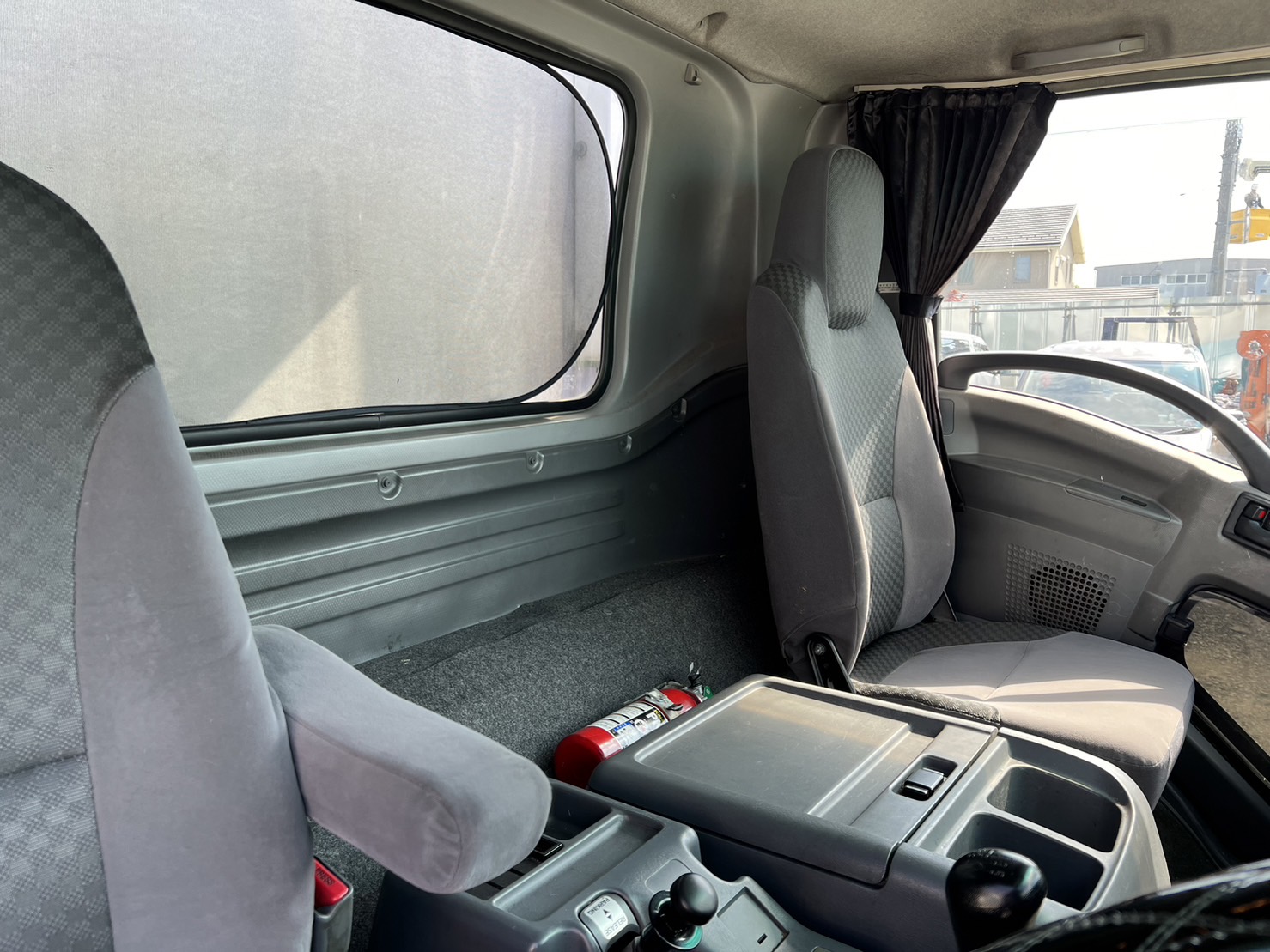  中型増トンワイド フォワード 冷凍車 LKG-FTR90T2