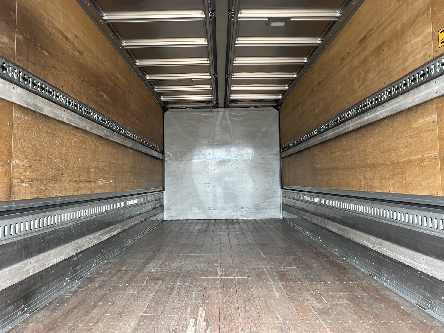  中型ワイド フォワード アルミウィング TKG-FRR90S2