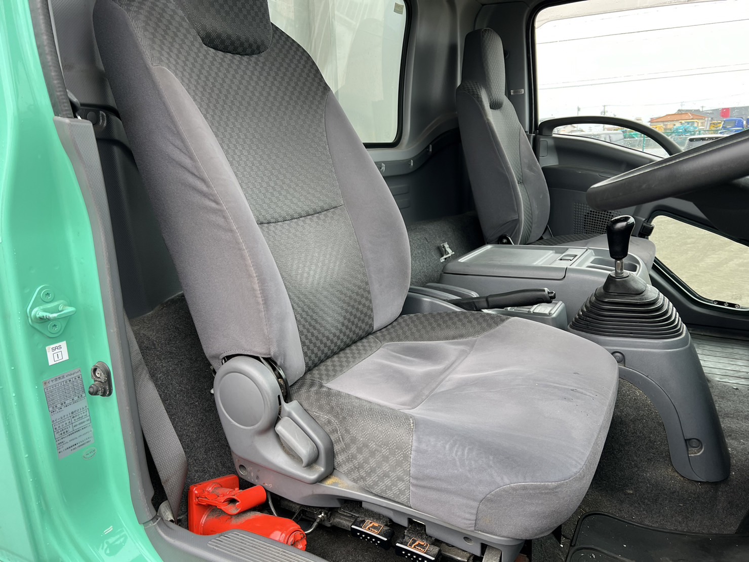  中型ワイド フォワード アルミウィング TKG-FRR90S2