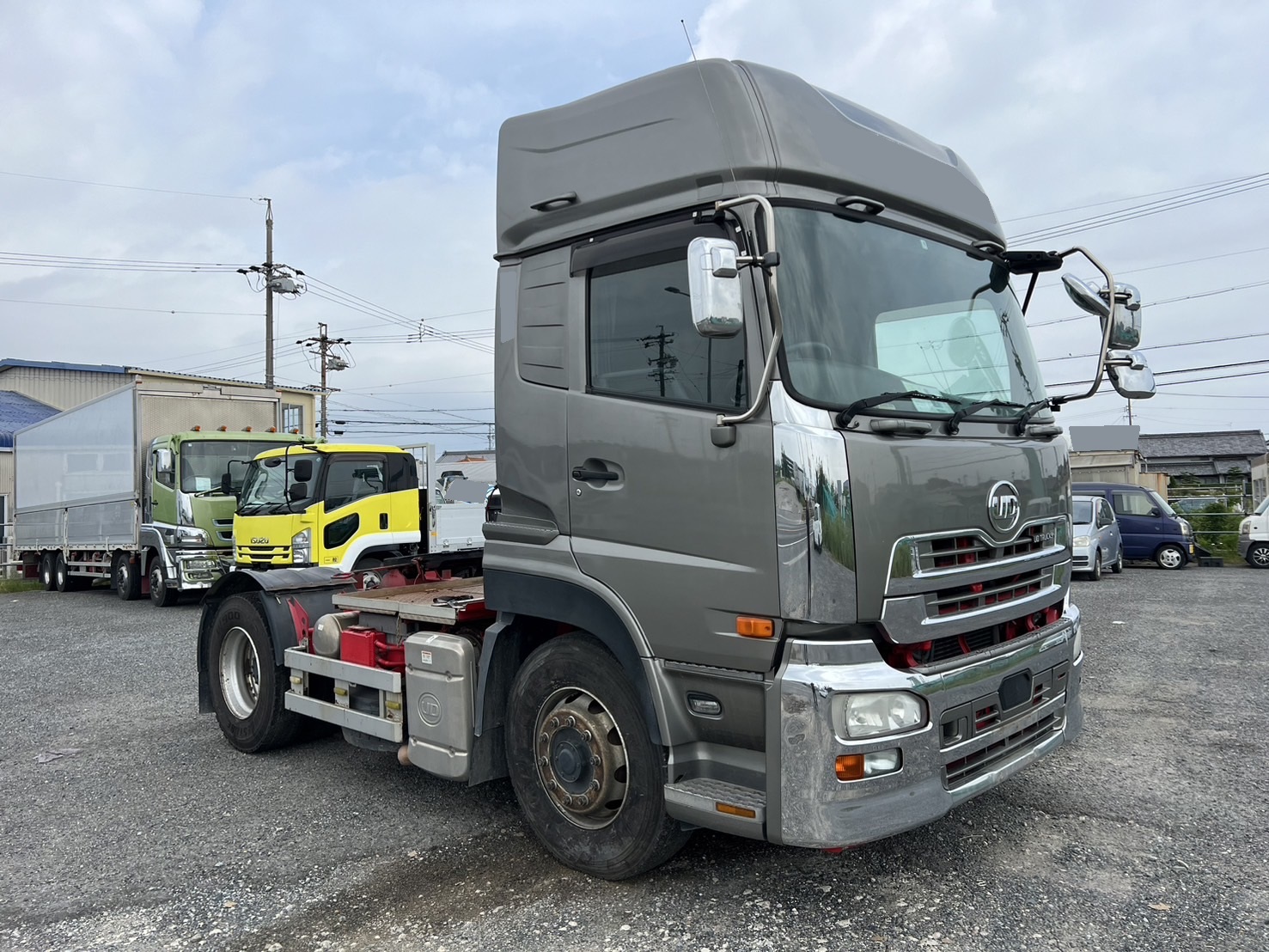 UDトラックス 10t超 クオン トラクタ QPG-GK5XAB