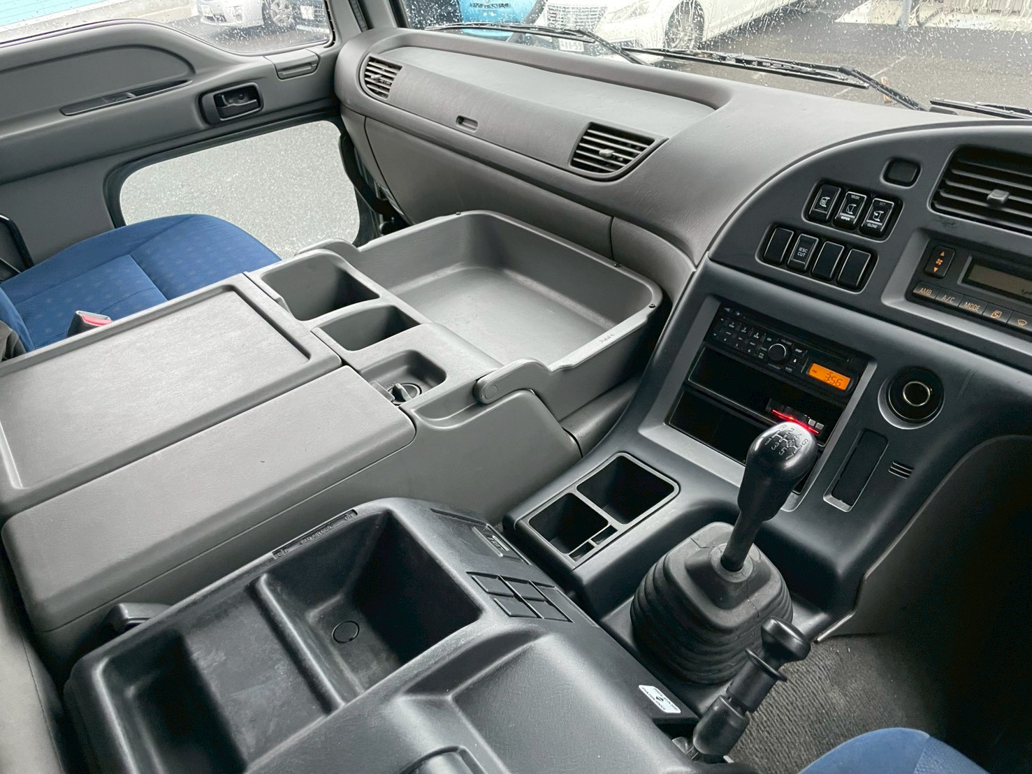 いすゞ 10t超 ギガ アルミウィング QKG-CYJ77A