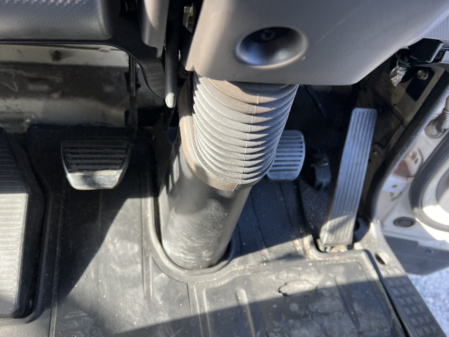 いすゞ 中型ワイド フォワード バン TKG-FRR90T2