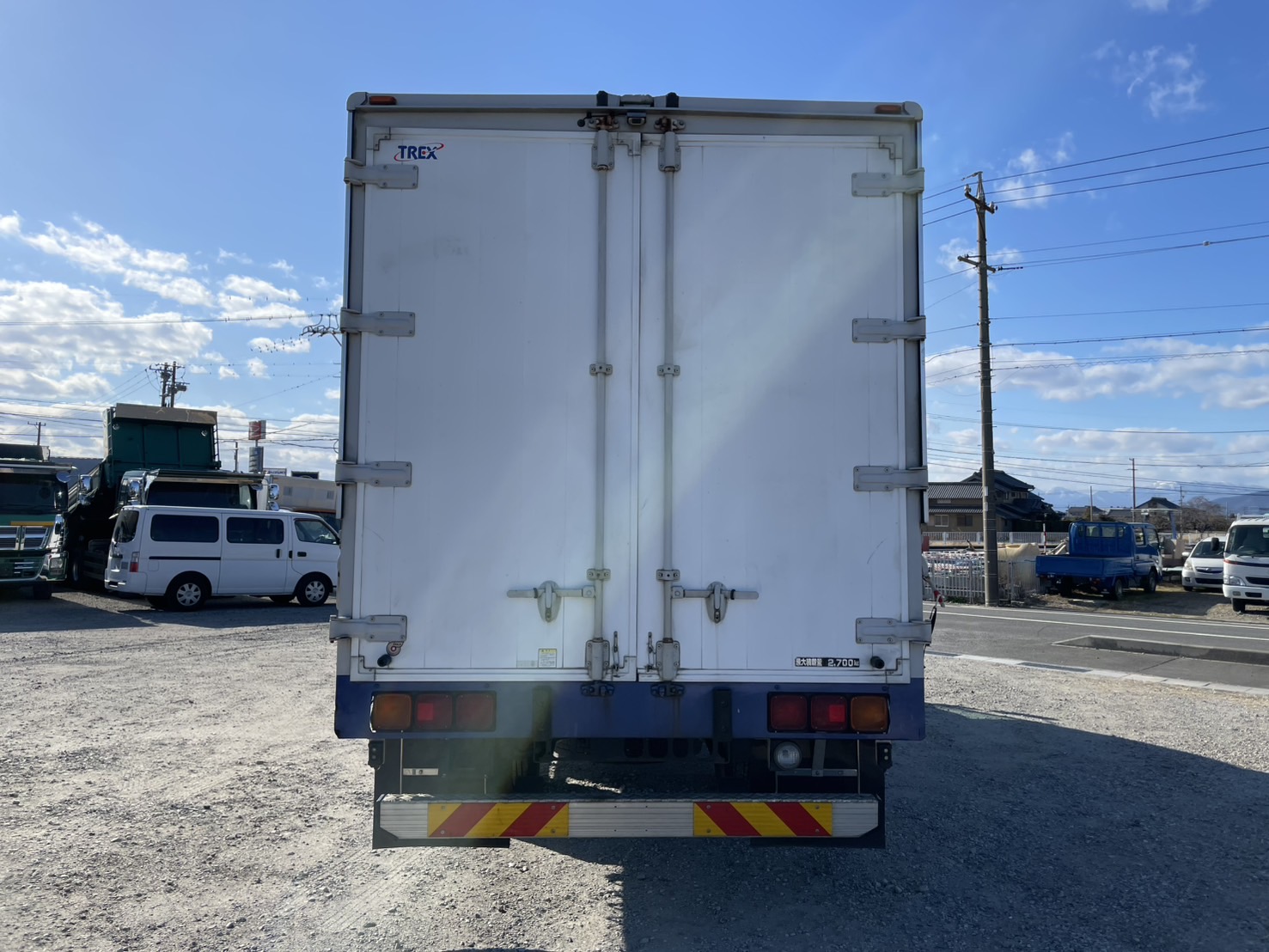 日野 中型ワイド レンジャー アルミウィング TKG-FD7JLAA