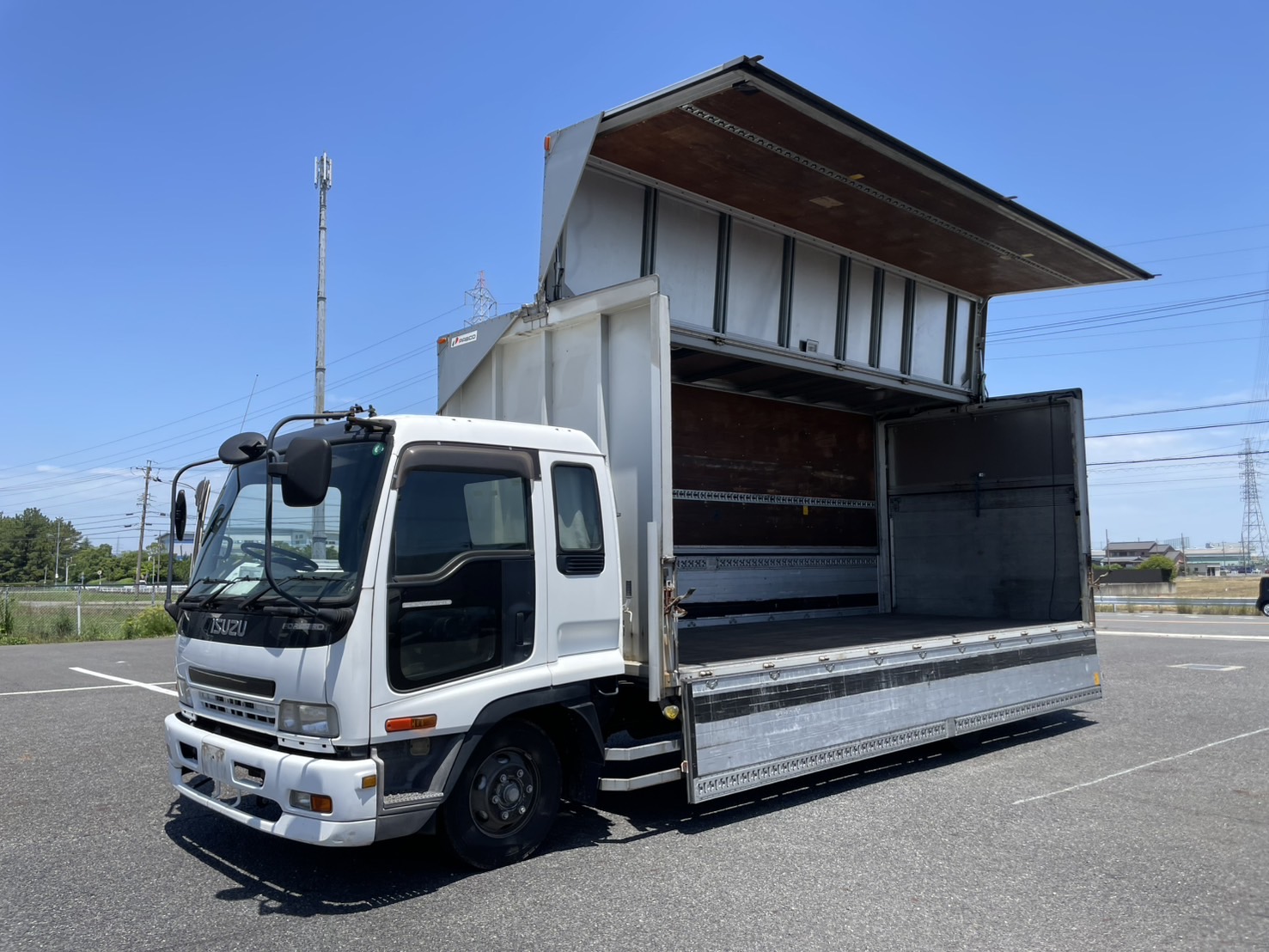 いすゞ 中型ワイド フォワード アルミウィング PA-FRR34L4