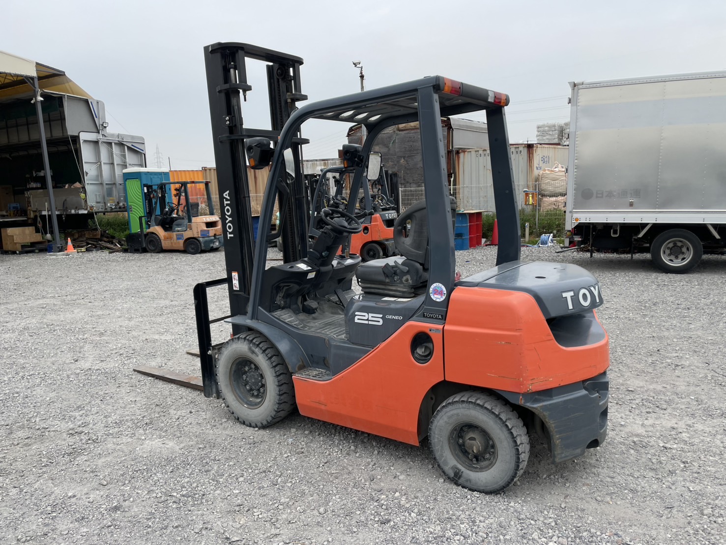 トヨタ   リフト 52-8FD25