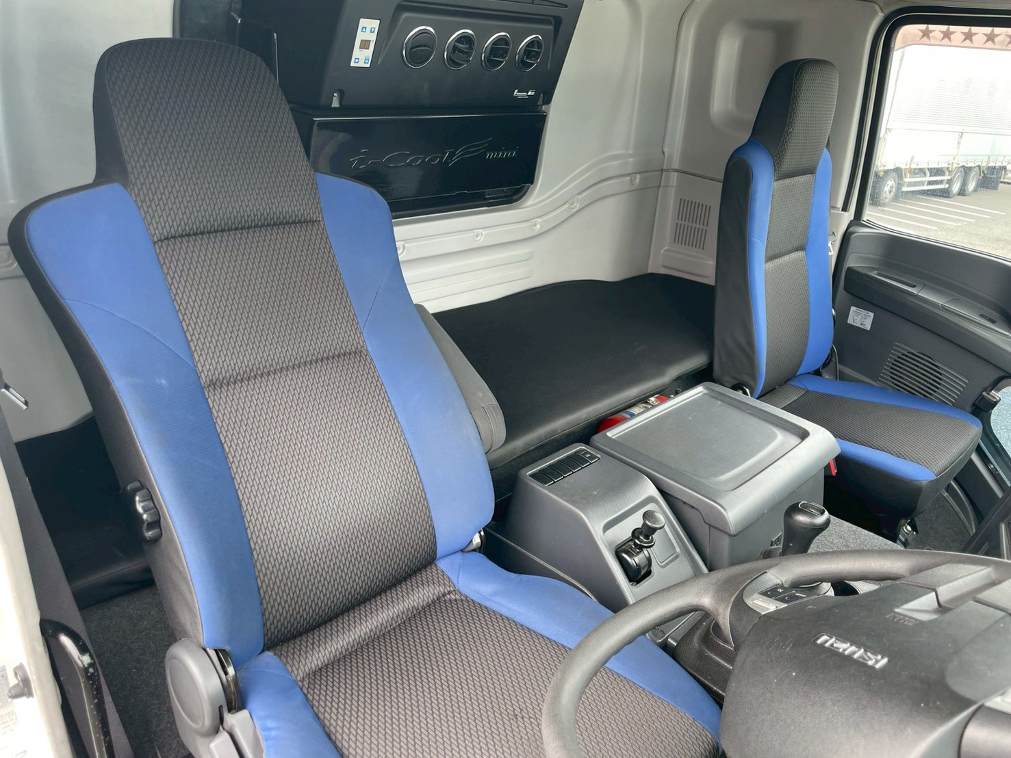 いすゞ 10t超 ギガ アルミウィング QPG-CYL77B