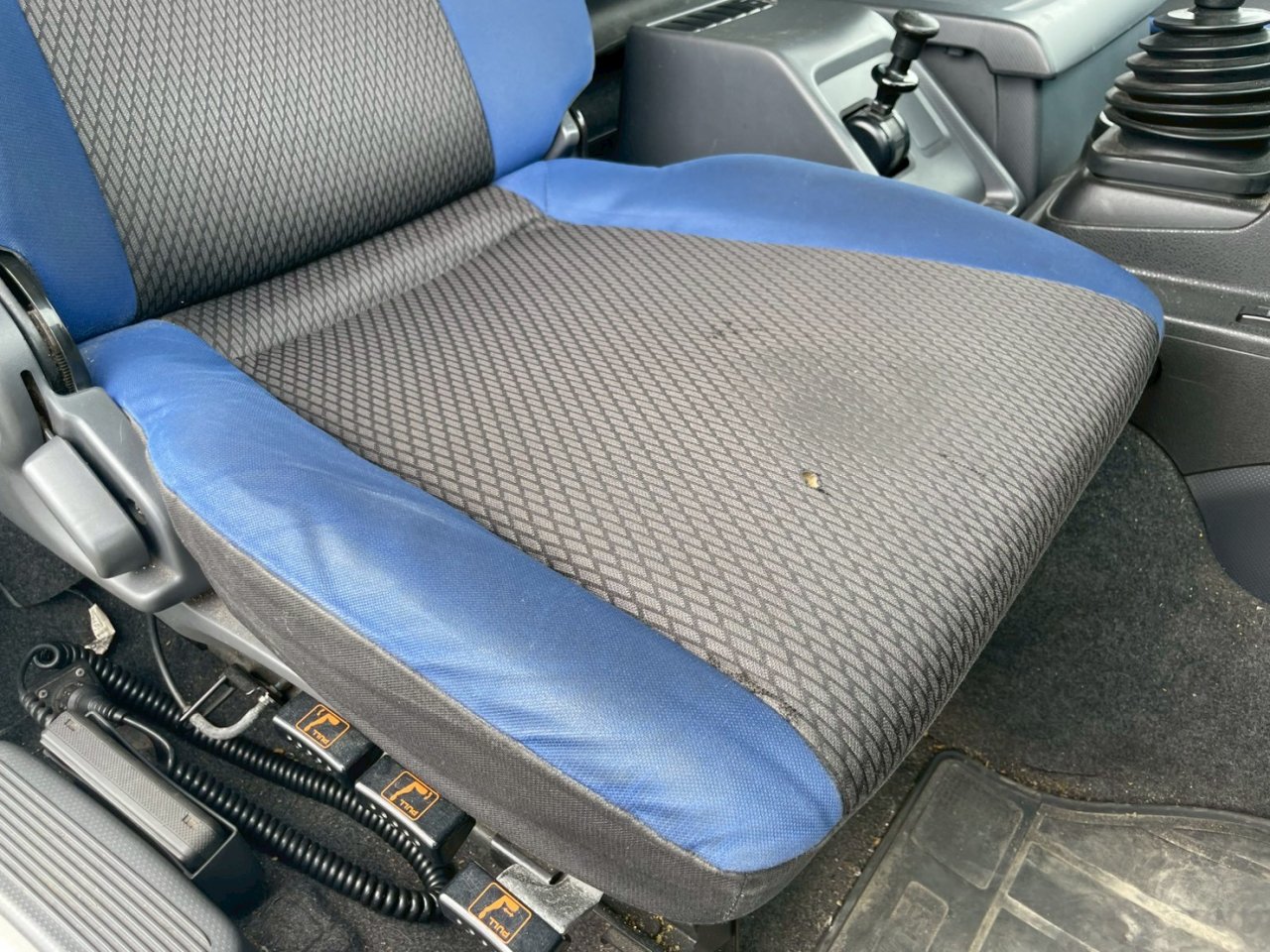 いすゞ 10t超 ギガ アルミウィング QPG-CYL77B