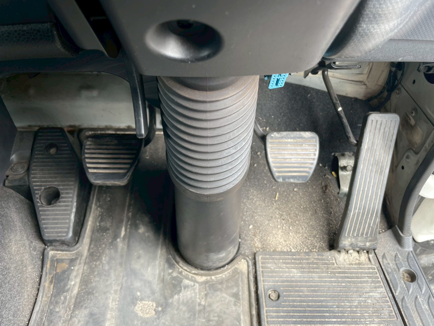 いすゞ 10t超 ギガ アルミウィング QPG-CYL77B