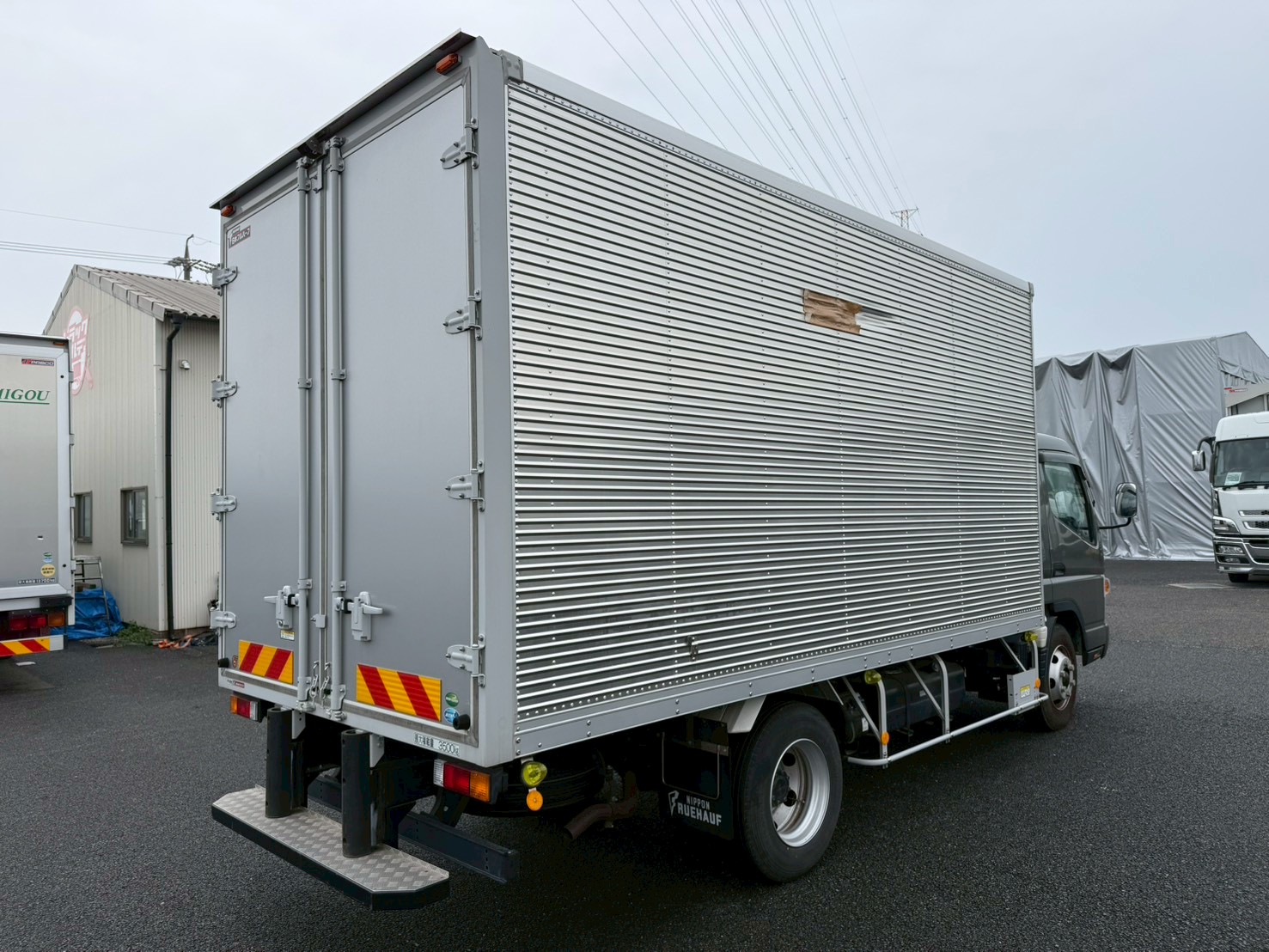 三菱 小型ワイド キャンター バン 2PG-FEB80