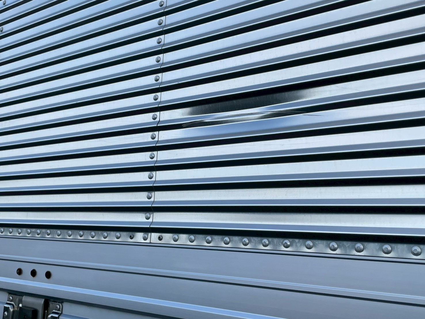 日野 中型ワイド レンジャー アルミウィング TKG-FD9JLAG