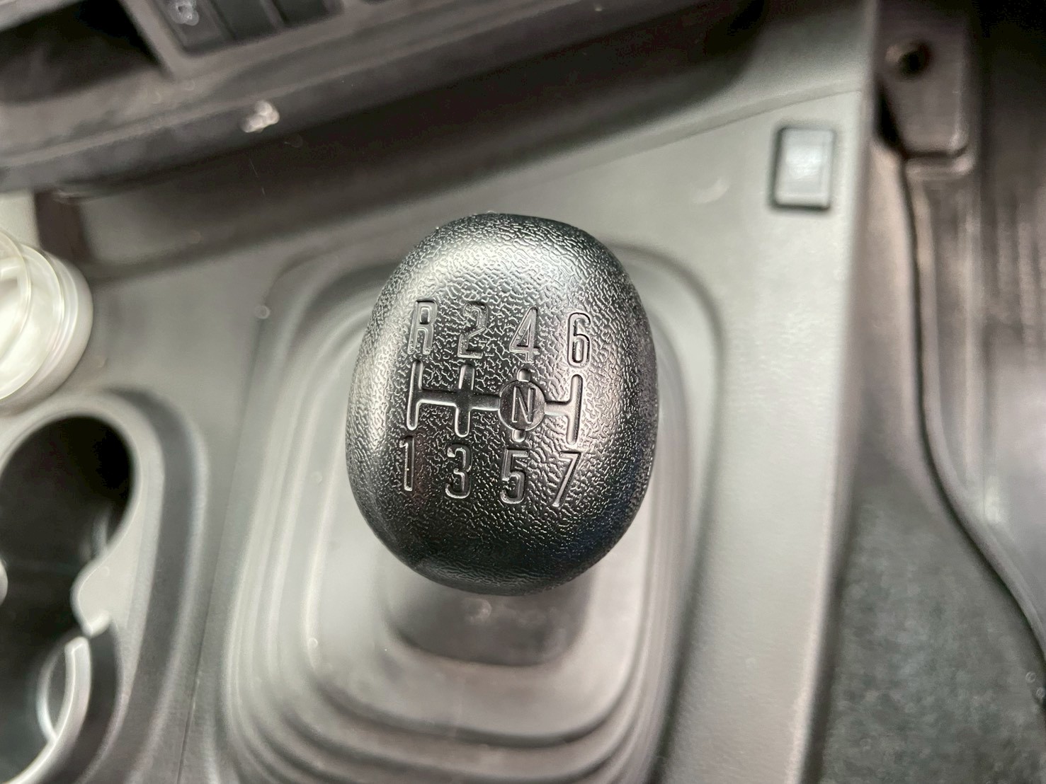 いすゞ 10t超 ギガ Ｓヘッド QKG-EXD52BD