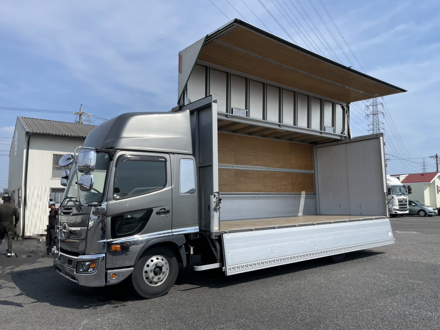 日野 中型ワイド レンジャー アルミウィング 2PG-FD2ABG