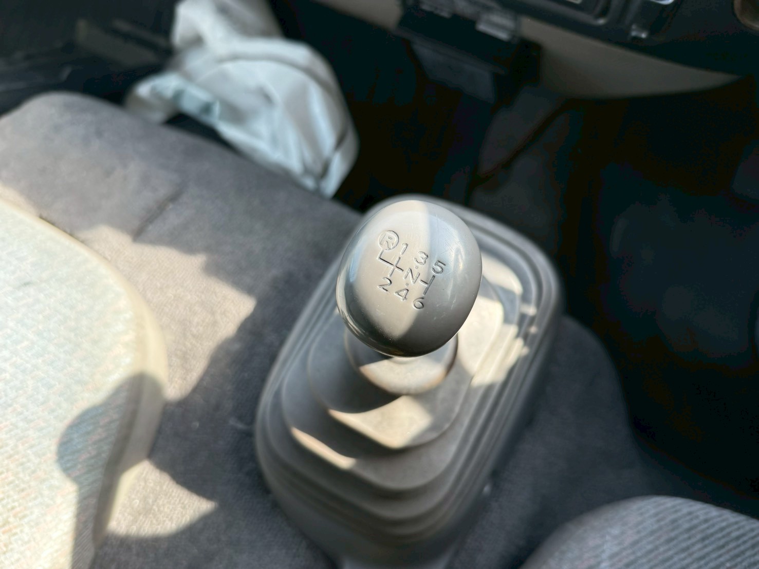 日野 小型ワイド デュトロ キャリアカー KK-XZU421M