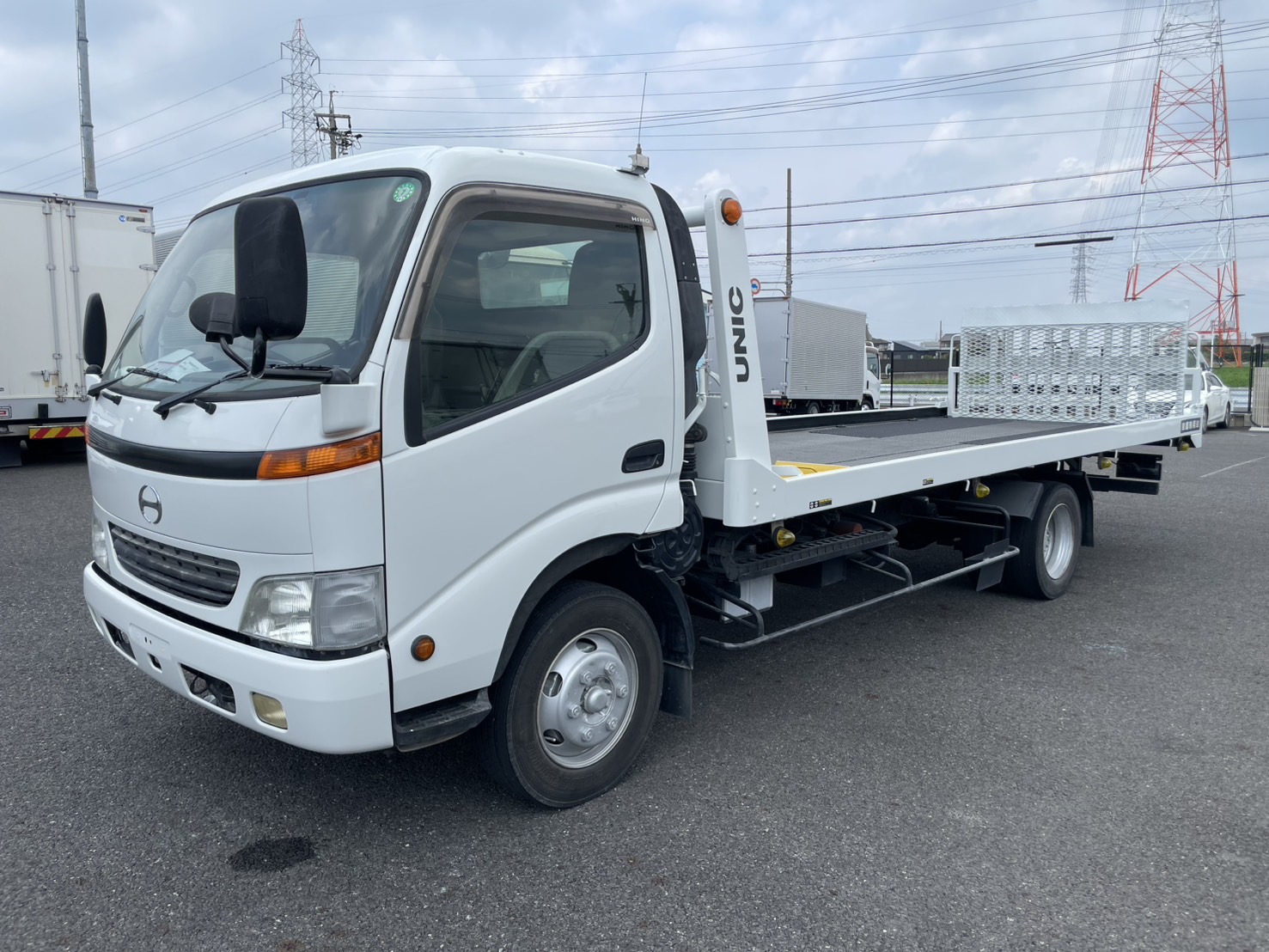 日野 小型ワイド デュトロ キャリアカー KK-XZU421M