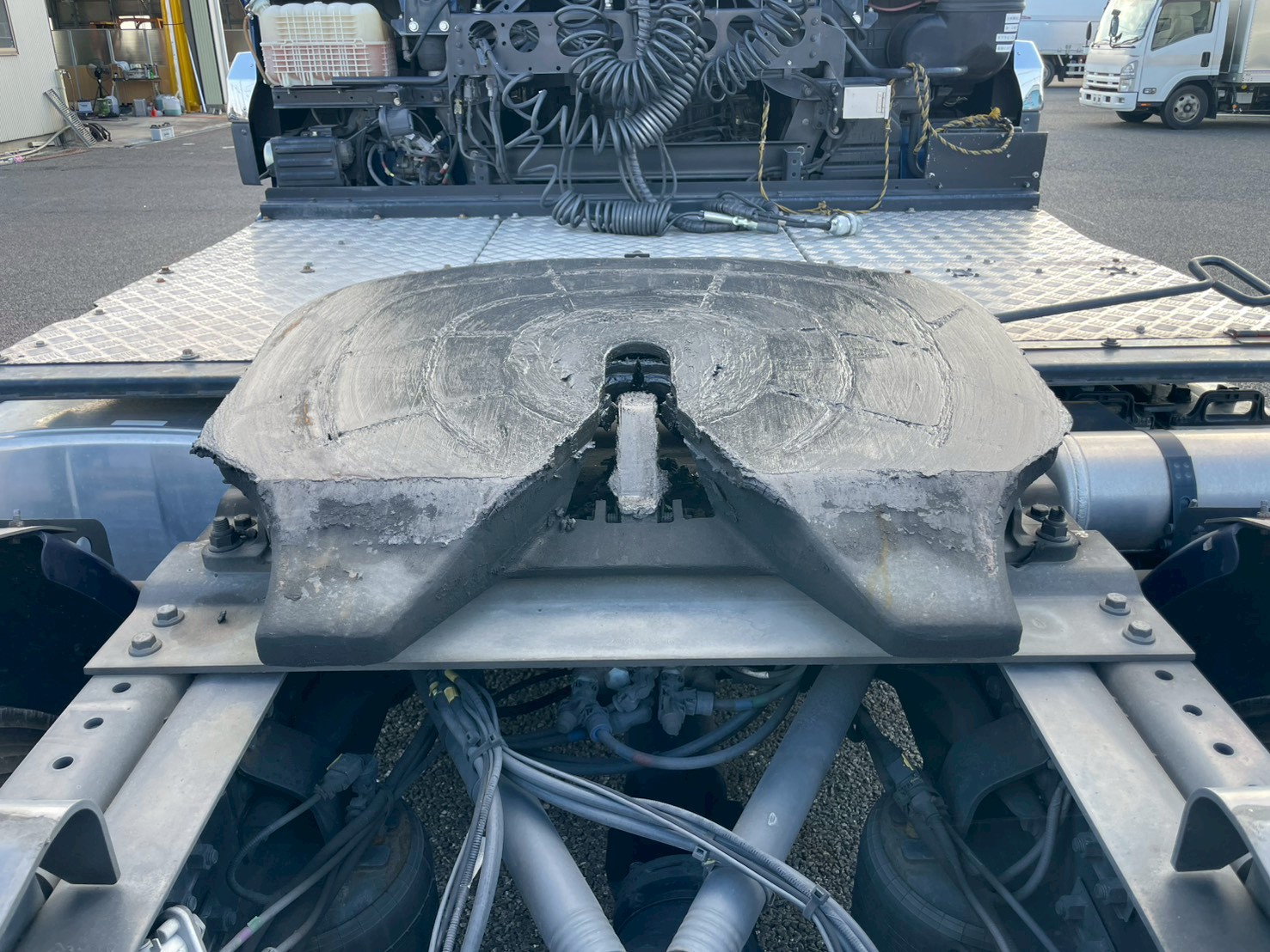 UDトラックス 大型 クオン Ｓヘッド 2PG-GK5AAB