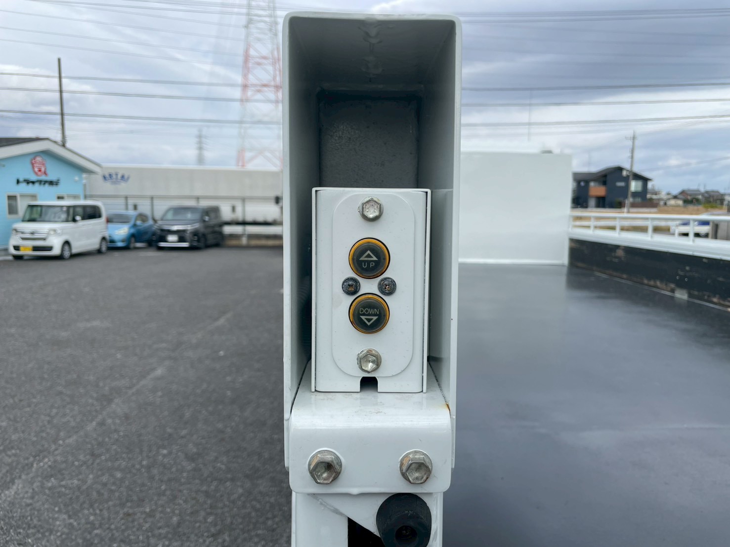 日野 中型ワイド レンジャー 平ボディ TKG-FC9JKAP