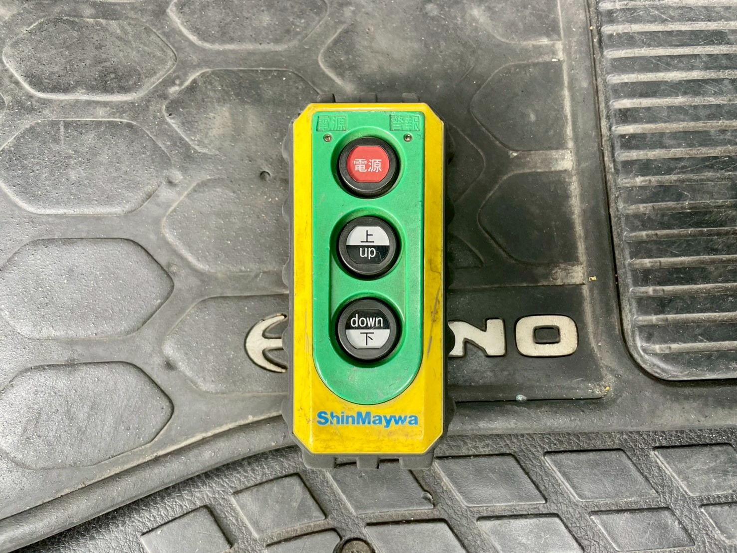 日野 中型ワイド レンジャー アルミウィング 2PG-FD2ABG