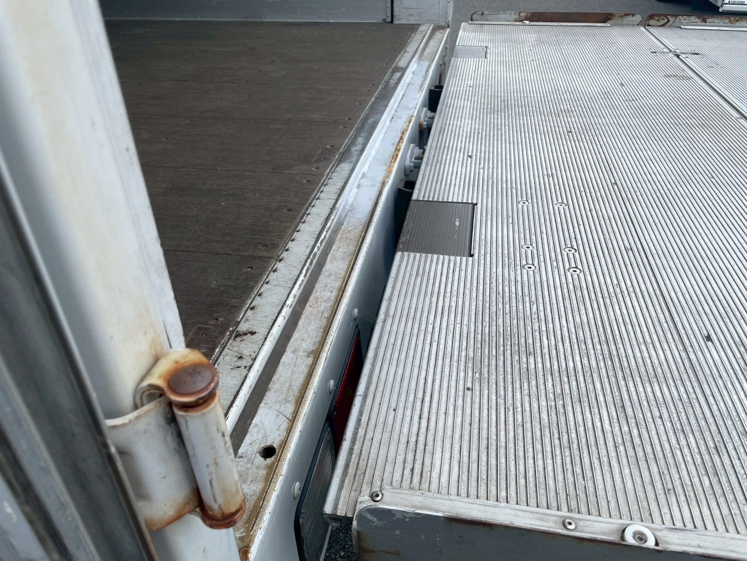 日野 中型ワイド レンジャー アルミウィング 2PG-FD2ABG