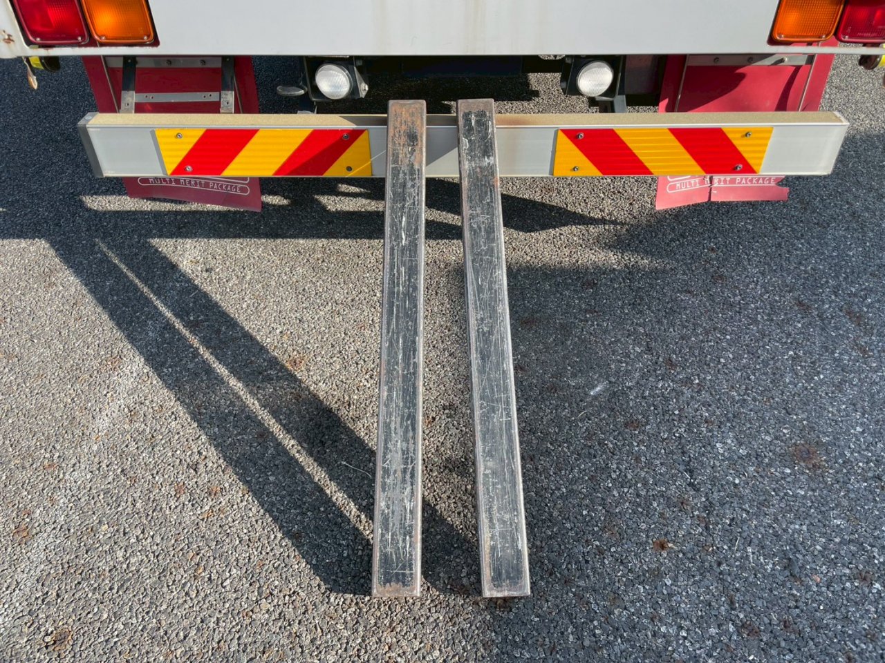 いすゞ 中型増トンワイド フォワード アルミウィング SPG-FSR90S2