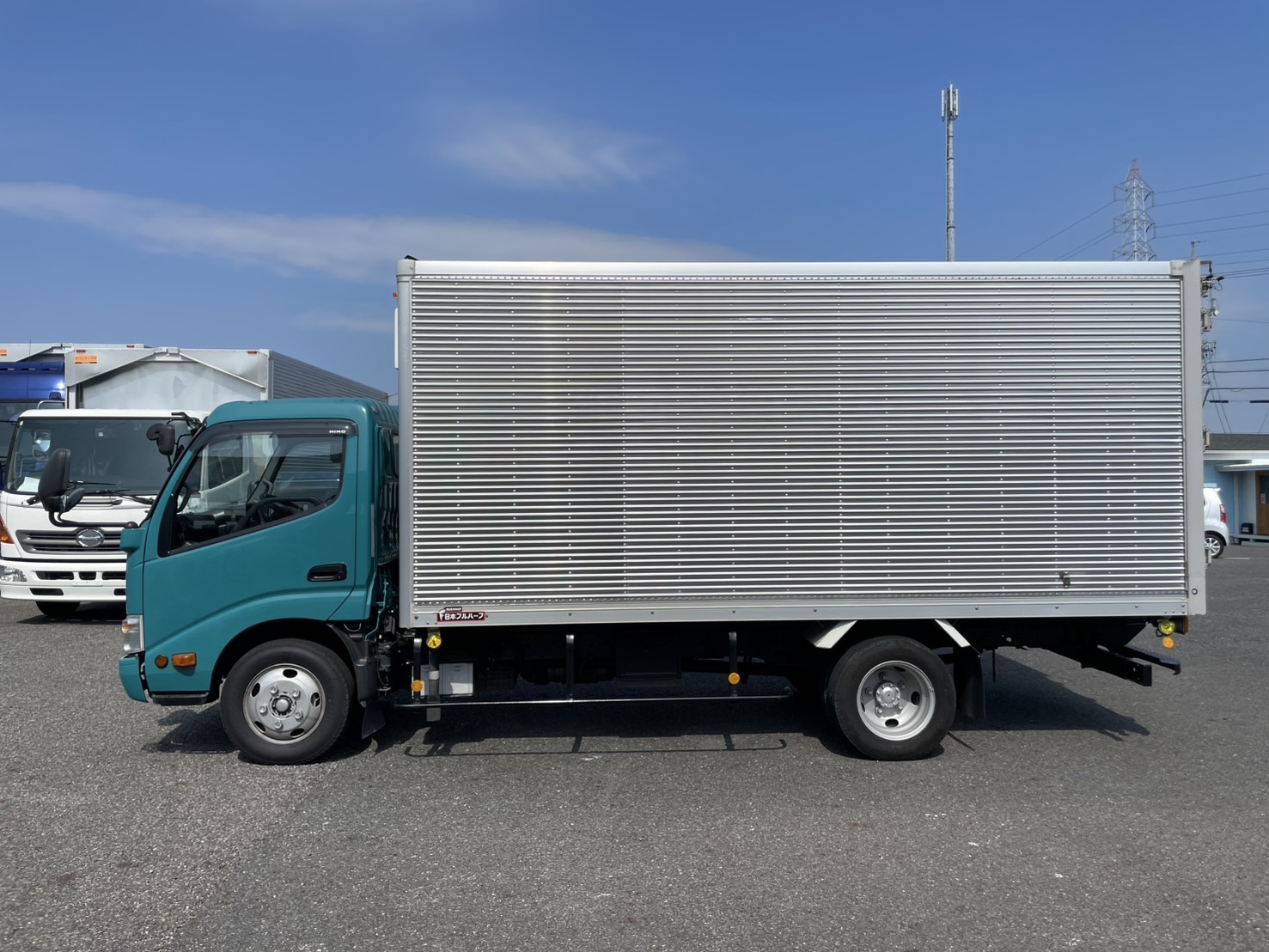 日野 小型標準  バン TKG-XZU655M
