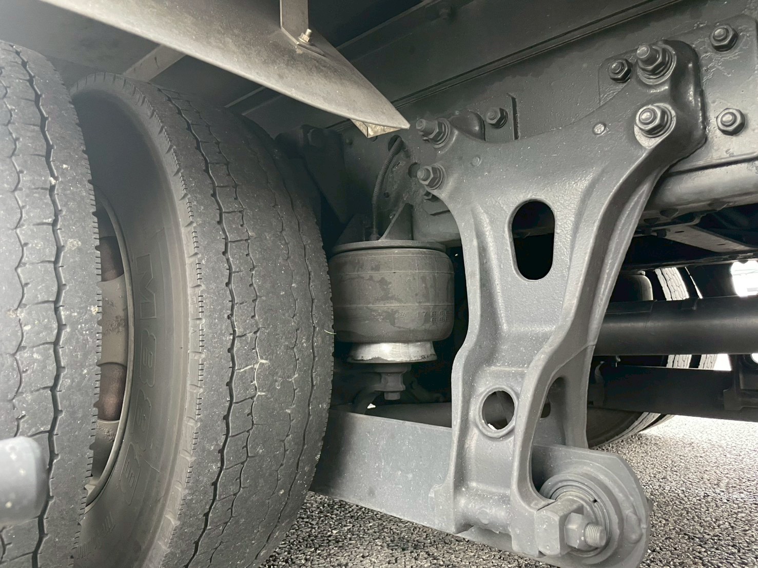 日野 中型ワイド  冷凍車 TKG-FD7JLAG