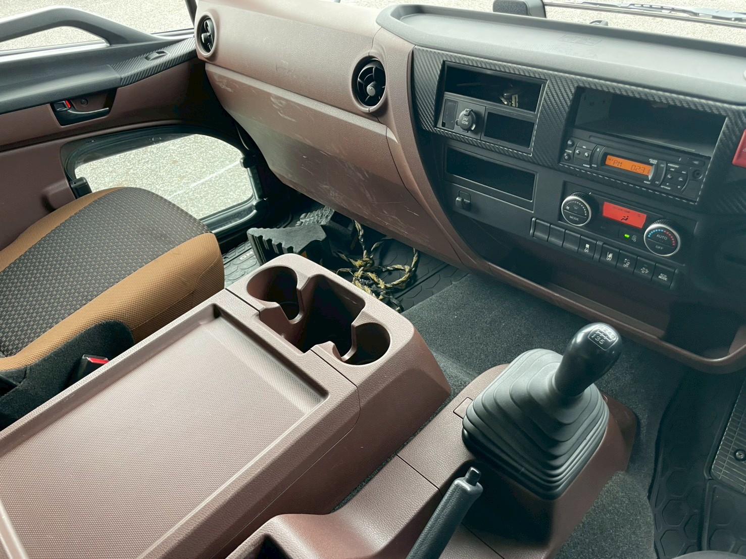 日野 中型増トンワイド  アルミウィング 2PG-FE2ABG