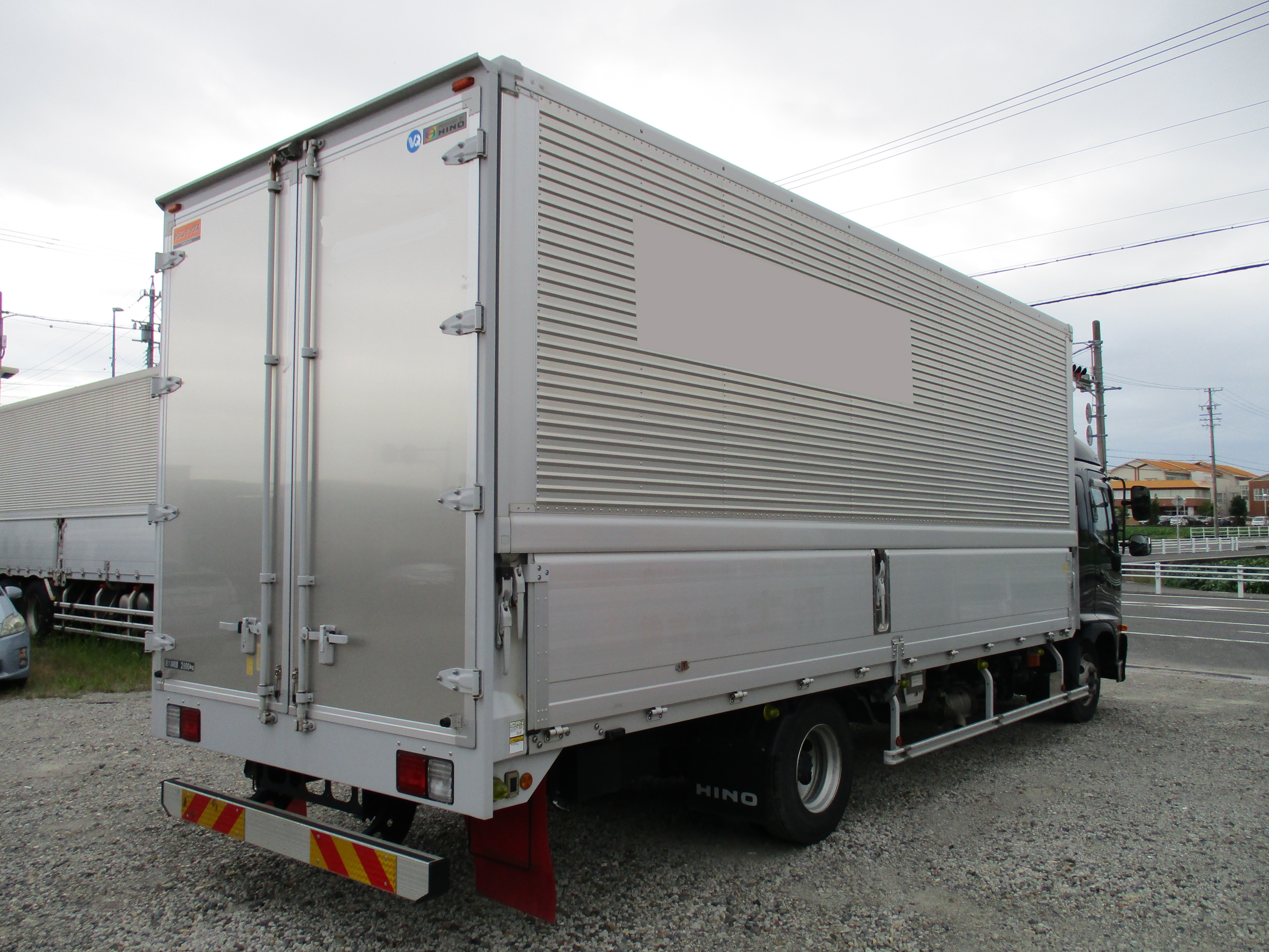 日野 中型ワイド レンジャー アルミウィング 2KG-FD2ABG