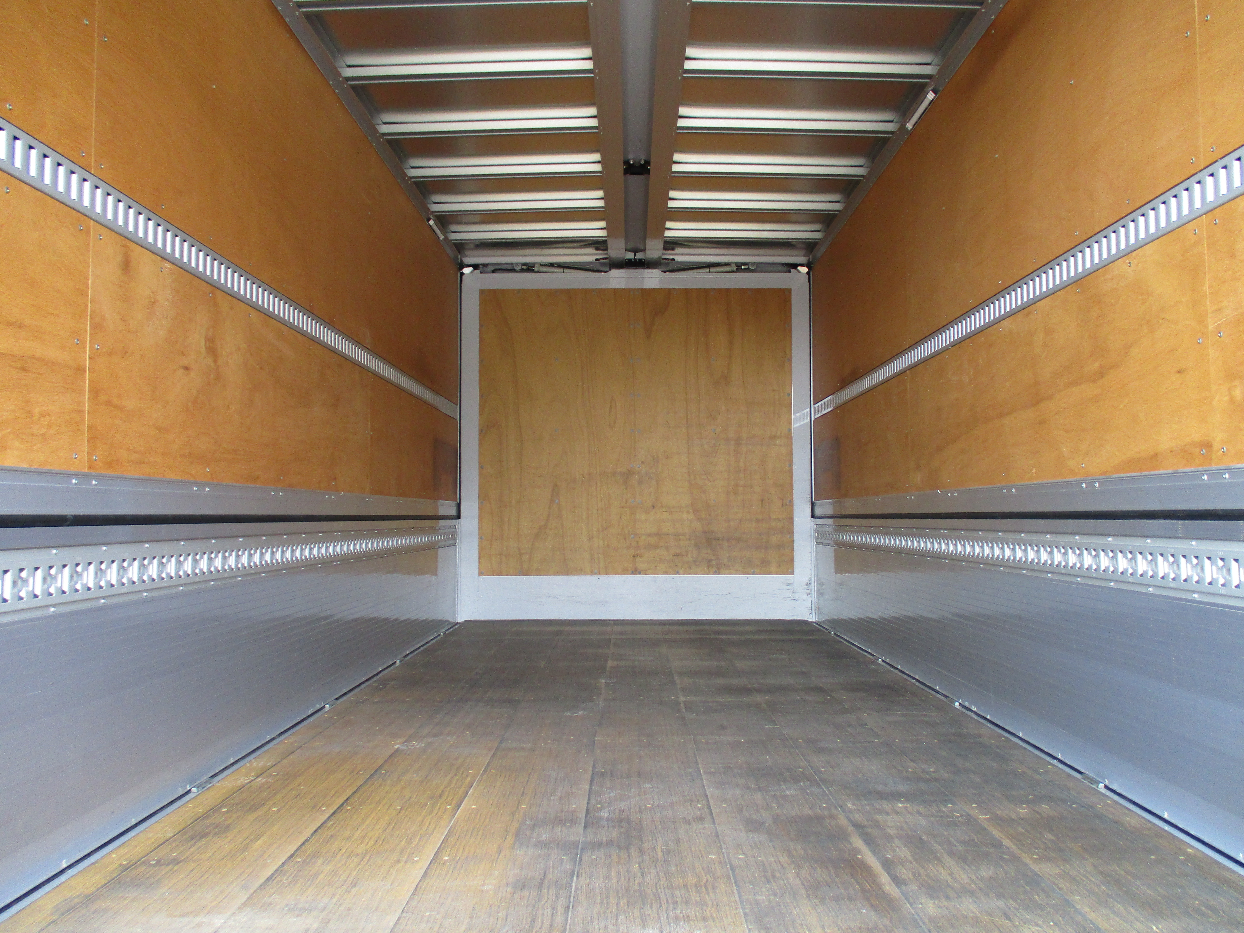 日野 中型ワイド レンジャー アルミウィング 2KG-FD2ABG