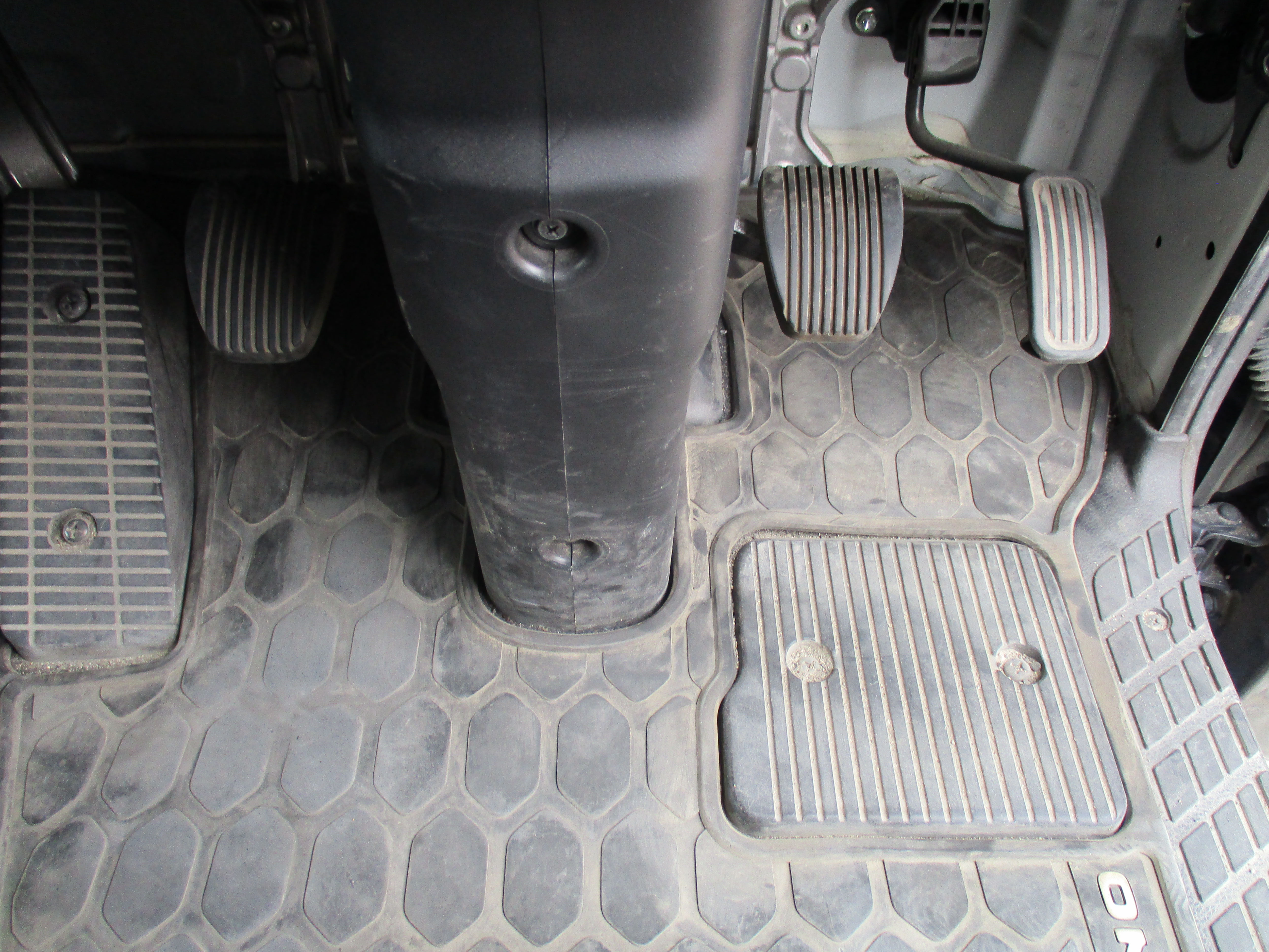 日野 中型ワイド レンジャー アルミウィング 2KG-FD2ABG